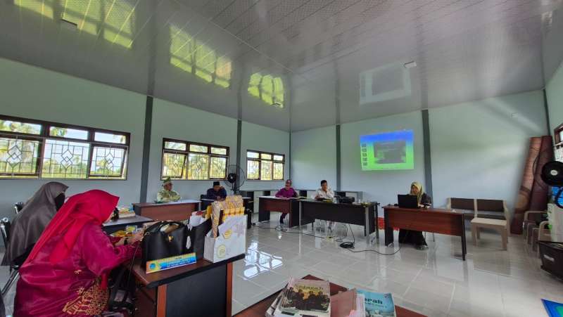 Menanti Hasil Perjuangan: SMAN 2 Tembilahan Gelar Rapat Kelulusan Siswa Kelas 12 Tahun Ajaran 2025/2026